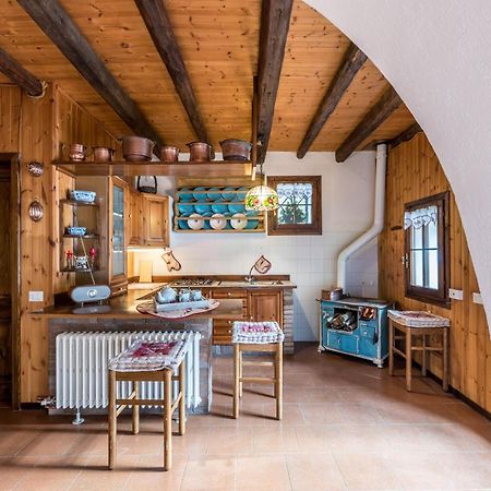 Villa Chalet Silenthia à Lenzumo di Concei Extérieur photo
